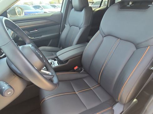 Used 2025 MAZDA CX-50 AWD 2.5 Hybrid w/ Premium Pkg image 15