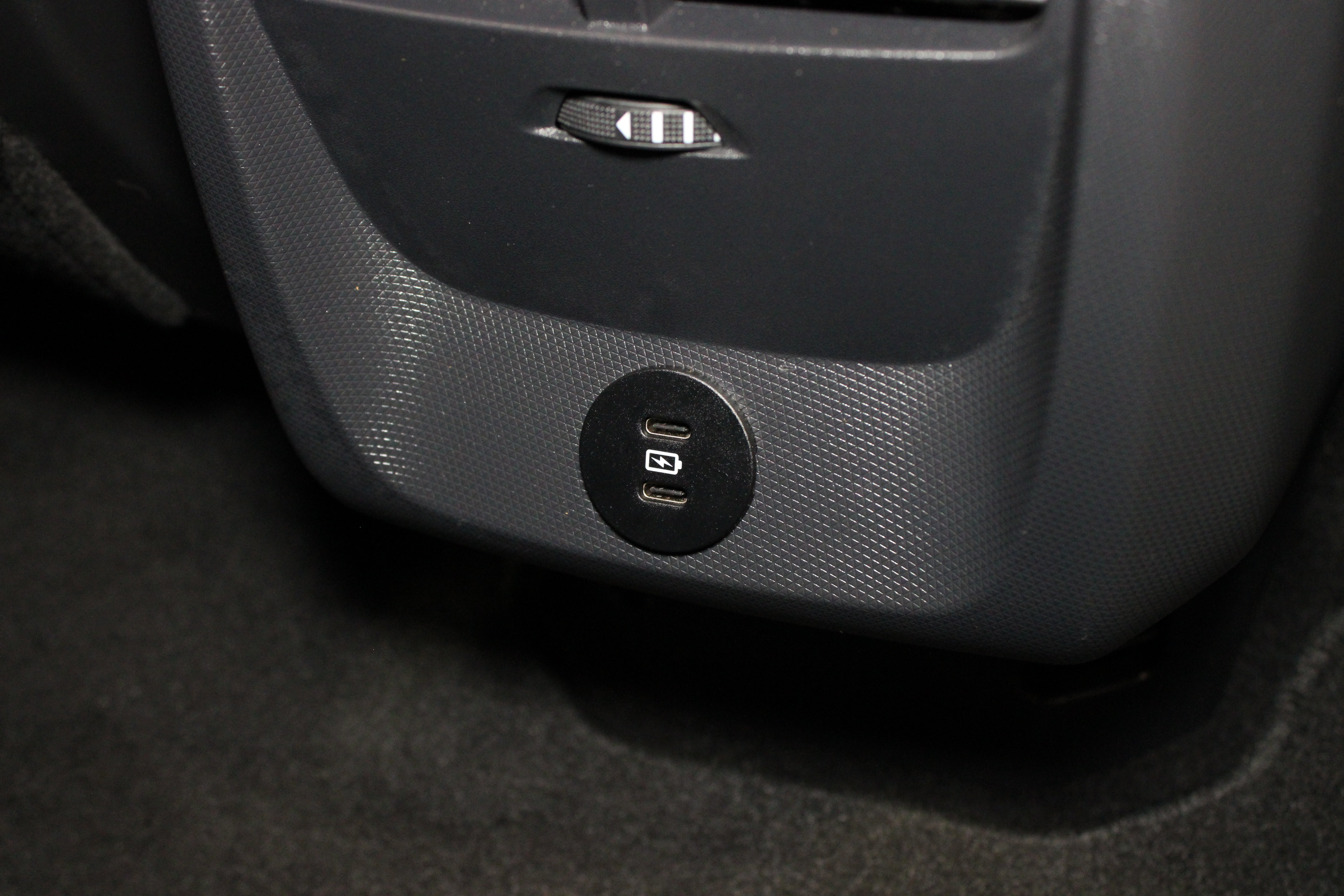 Used 2025 Ford Mustang Mach-E Select RWD image 15