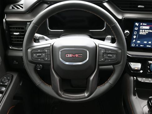 Used 2026 GMC Sierra 1500 AT4 w/ AT4 Premium Package AWD/4WD image 15