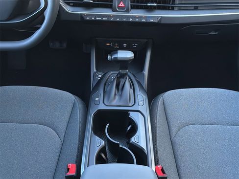 New 2025 Kia K4 LXS image 23