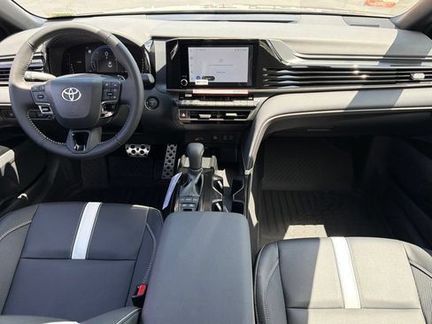 New 2026 Toyota Camry SE FWD image 31