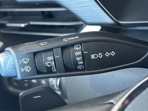 Used 2024 GMC Acadia AT4 w/ Super Cruise Package image 39