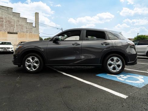 Used 2025 Honda HR-V LX image 6