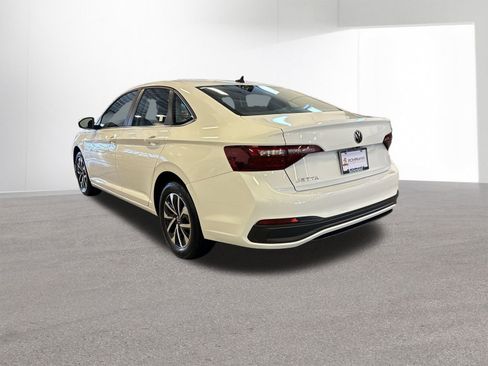 Used 2024 Volkswagen Jetta S image 29