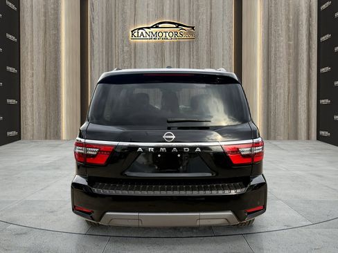 Used 2021 Nissan Armada SV w/ SV Appearance Package image 6