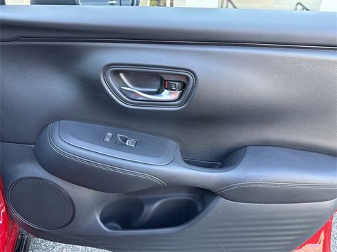 Certified 2024 Honda HR-V EX-L image 35