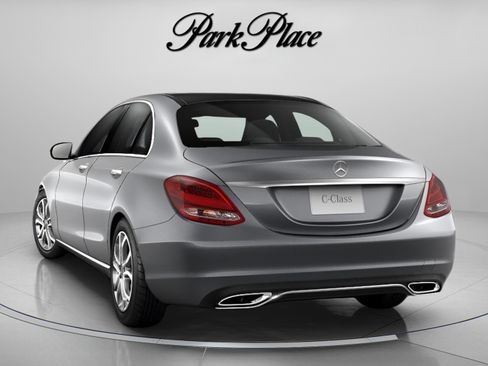 Used 2018 Mercedes-Benz C 300 4MATIC Sedan image 14