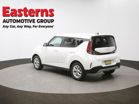 Used 2024 Kia Soul LX w/ Option Group 015 image 63