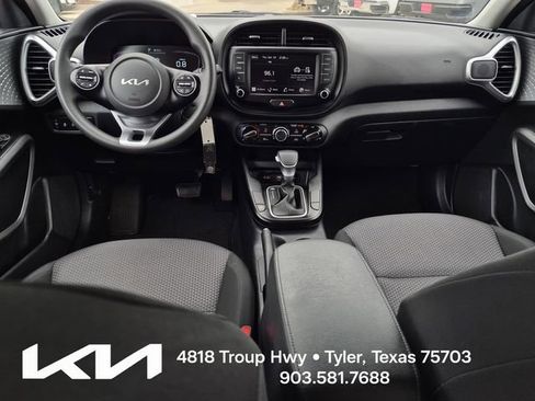 Certified 2024 Kia Soul LX w/ Option Group 015 FWD image 21