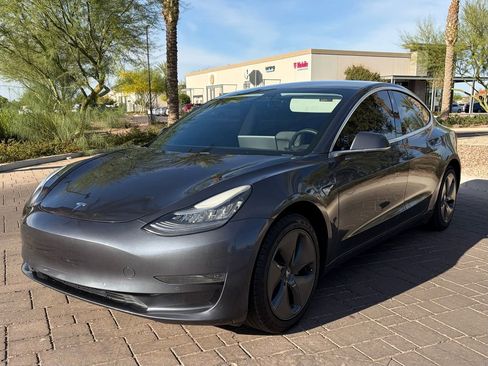 Used 2019 Tesla Model 3 Standard Range image 6