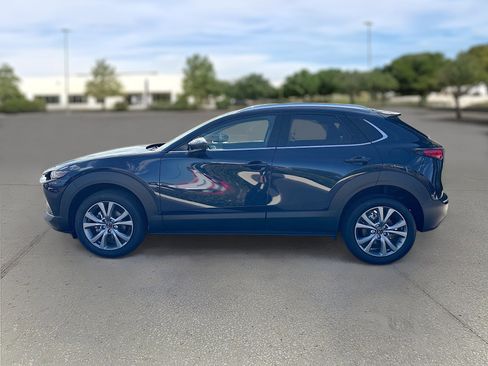 Used 2023 MAZDA CX-30 AWD 2.5 S w/ Premium Package image 4