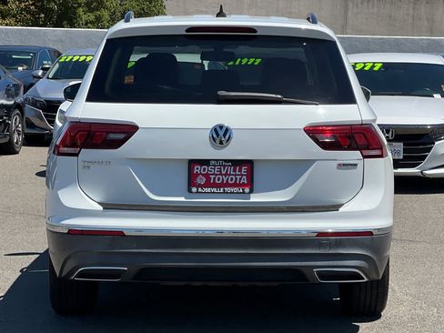 Used 2020 Volkswagen Tiguan SE AWD/4WD image 8