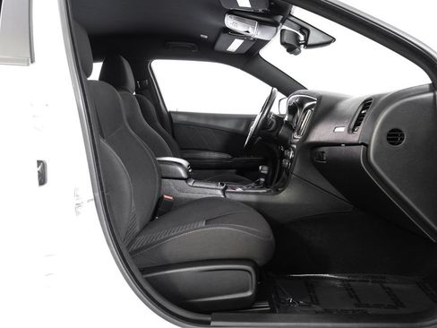 Used 2022 Dodge Charger R/T w/ Blacktop Package RWD image 33