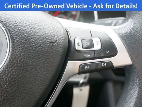 Used 2019 Volkswagen Jetta R-Line image 8