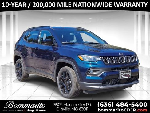 New 2026 Jeep Compass Latitude AWD/4WD image 1