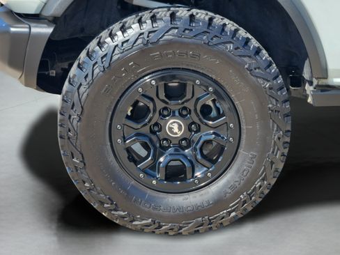 Used 2022 Ford Bronco Badlands AWD/4WD image 34