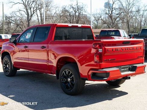 New 2026 Chevrolet Silverado 1500 Custom w/ LPO, Dark Essentials Package image 9
