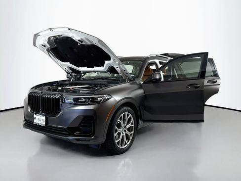 Used 2021 BMW X7 xDrive40i AWD/4WD image 18