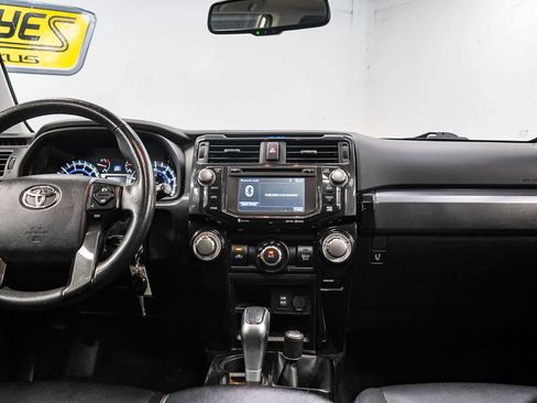 Used 2018 Toyota 4Runner TRD Off-Road Premium image 13