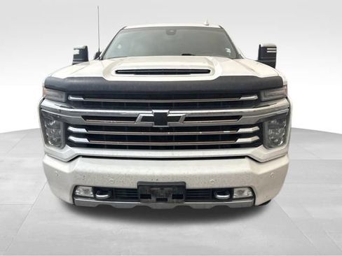 Used 2022 Chevrolet Silverado 3500 High Country w/ Safety Package II AWD/4WD image 4