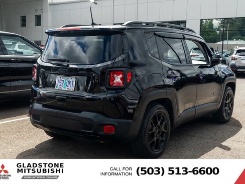 Used 2019 Jeep Renegade Altitude w/ Quick Order Package 2XM FWD image 7