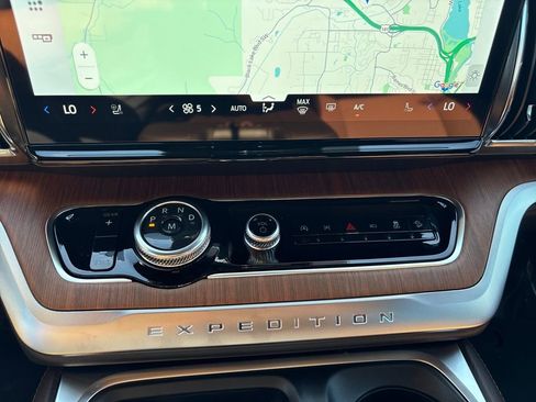 New 2025 Ford Expedition Max King Ranch image 12