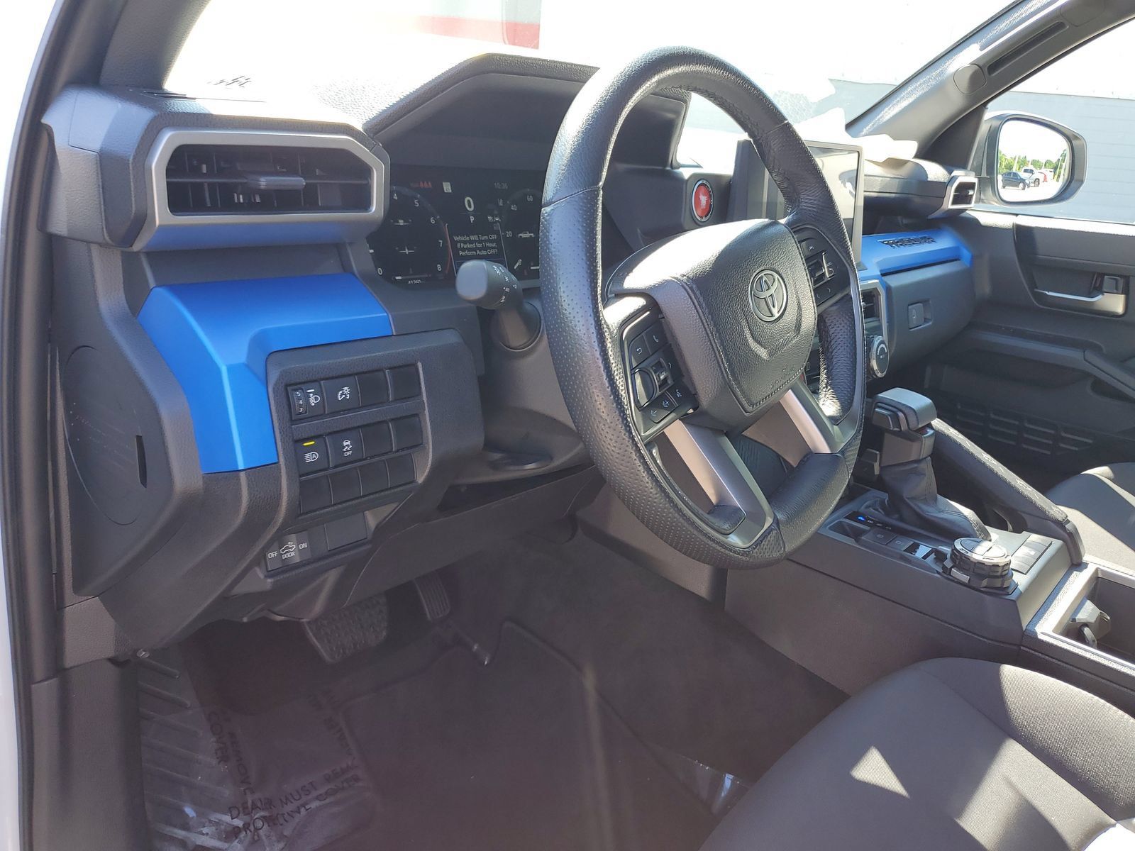 Used 2024 Toyota Tacoma TRD Off-Road AWD/4WD image 18