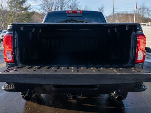 Used 2018 Chevrolet Silverado 1500 LTZ Z71 w/ Centennial Edition image 7