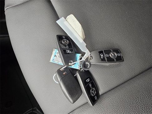 New 2024 Mercedes-Benz Sprinter 144 Cargo image 18