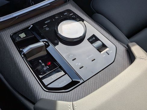 New 2026 BMW X3 xDrive30 w/ Premium Package image 25