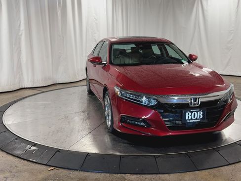 Used 2019 Honda Accord EX image 3