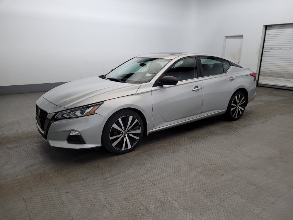 Used 2020 Nissan Altima 2.5 SR w/ Premium Package AWD/4WD image 2