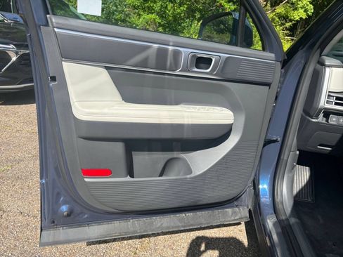 Used 2025 Hyundai Santa Fe SEL AWD/4WD image 18