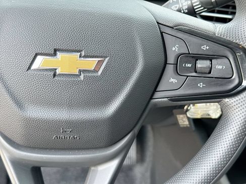 Used 2026 Chevrolet Trax LS FWD image 18