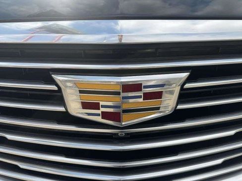 Used 2021 Cadillac Escalade Premium Luxury Platinum AWD/4WD image 12