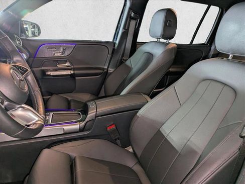 Certified 2025 Mercedes-Benz GLB 250 4MATIC image 16