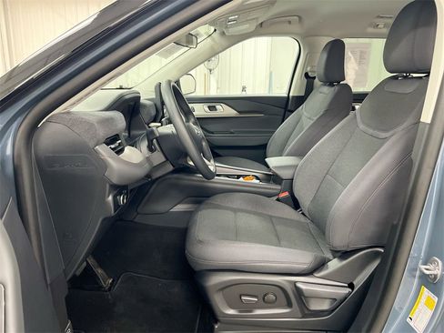 Used 2026 Ford Explorer Active image 20