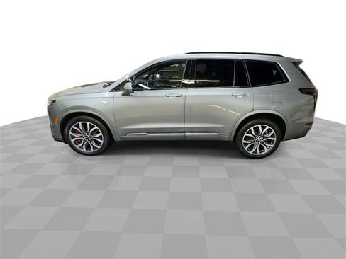 Certified 2024 Cadillac XT6 Sport w/ Technology Package image 5