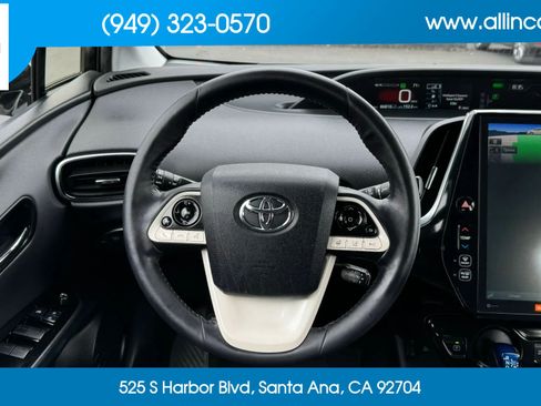 Used 2019 Toyota Prius Prime Advanced w/ Carpet Mat Package FWD image 9