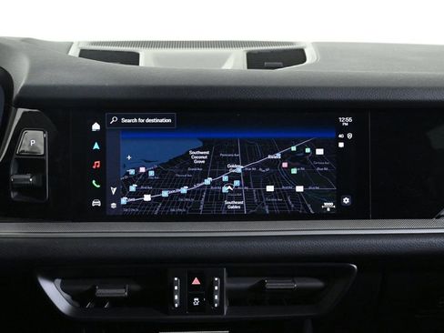 Used 2024 Porsche Cayenne image 16