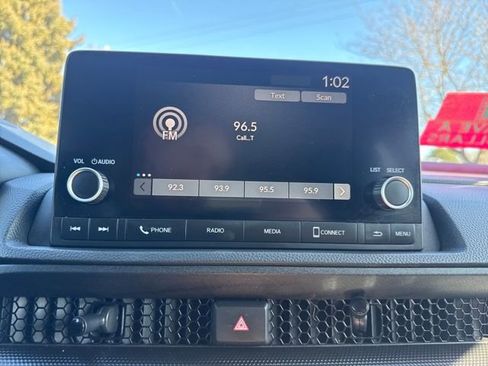 Certified 2025 Honda CR-V LX image 34