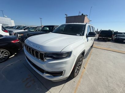 Used 2024 Jeep Wagoneer L Series II w/ Flexible Seating Group