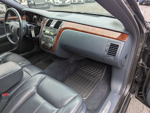 Used 2007 Cadillac DTS FWD image 25