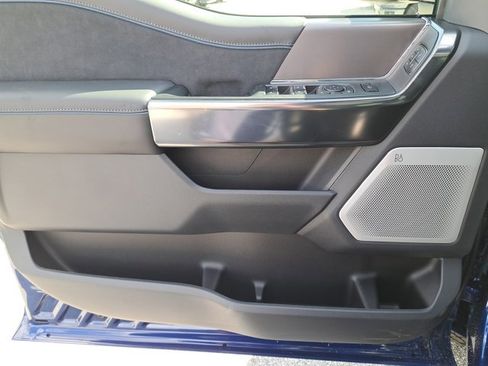 New 2026 Ford F250 Platinum w/ Tremor Off-Road Package image 23