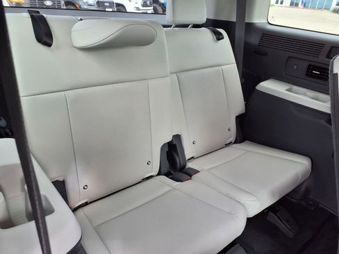 Used 2024 Hyundai Santa Fe Calligraphy FWD image 23