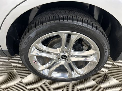Used 2014 Lincoln MKX FWD w/ Equipment Group 102A image 10