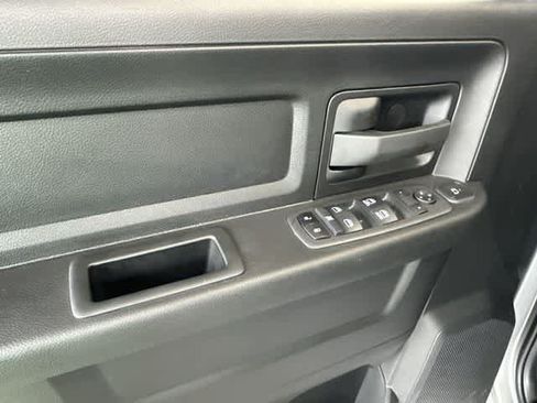 Used 2024 RAM 2500 Tradesman w/ Chrome Appearance Group AWD/4WD image 27