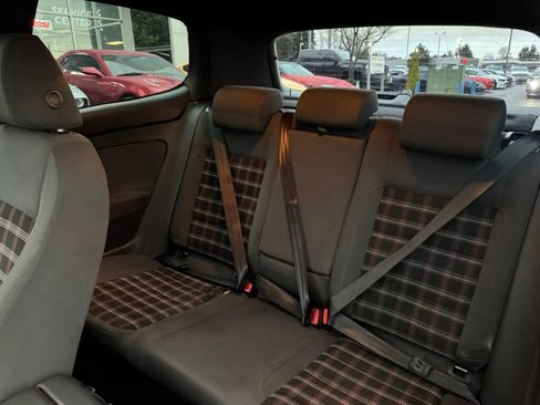 Used 2008 Volkswagen GTI 2-Door image 11