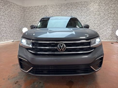 Used 2021 Volkswagen Atlas SEL R-Line image 2