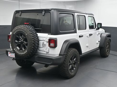 Used 2021 Jeep Wrangler Unlimited Sport image 4